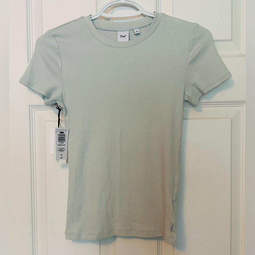 TNA Ribbed Hip T-Shirt